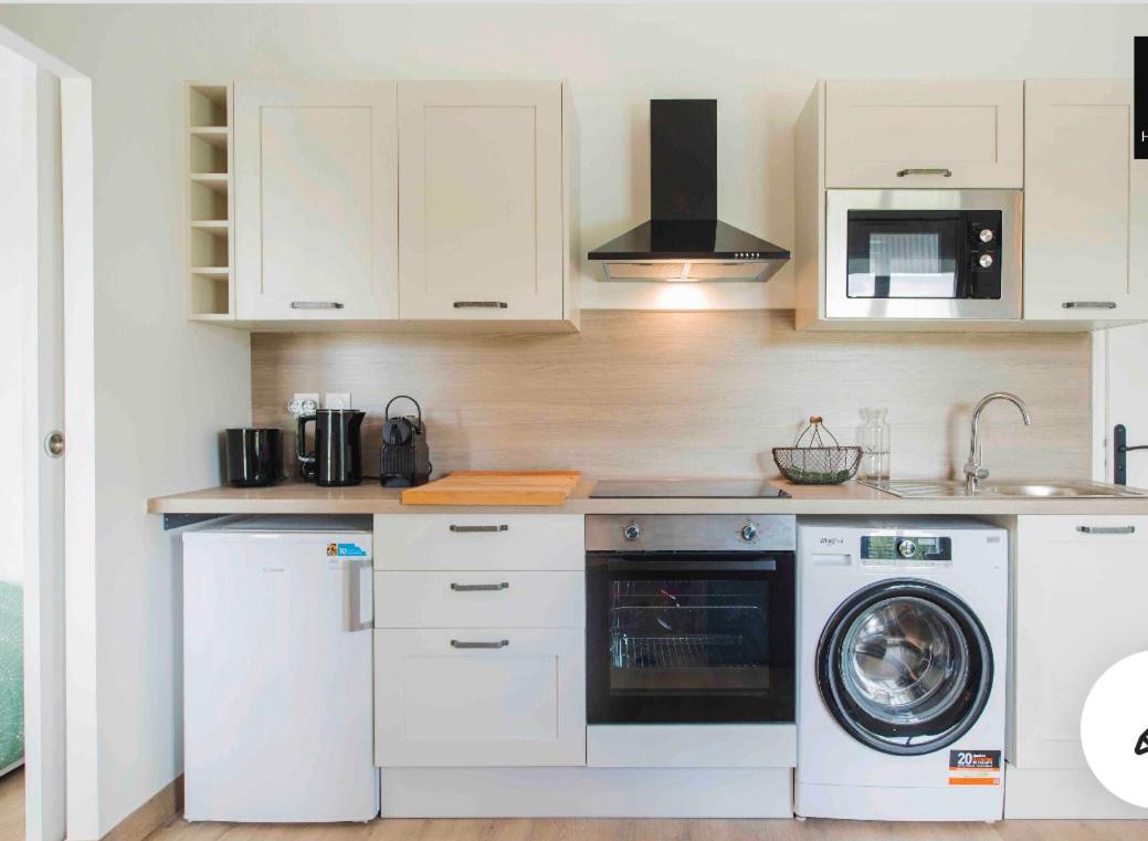 Cosy Loire, T2 Neuf, Front De Loire ,Vue Cathedrale,5Min A Pied Centre Ville Et Parking Prive 奥尔良 外观 照片