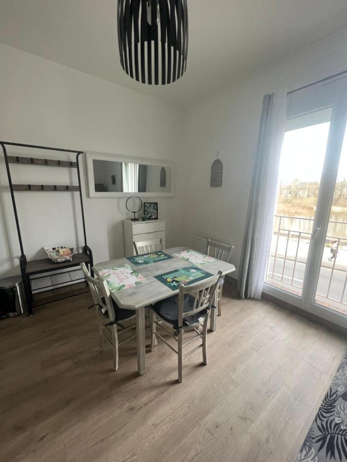 Cosy Loire, T2 Neuf, Front De Loire ,Vue Cathedrale,5Min A Pied Centre Ville Et Parking Prive 奥尔良 外观 照片
